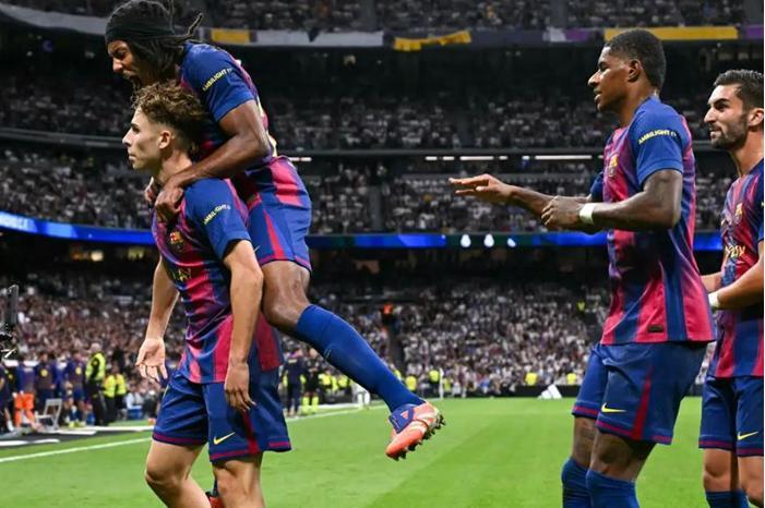 برشلونة يحفز لاعبيه بعد السقوط في الكلاسيكو Capture