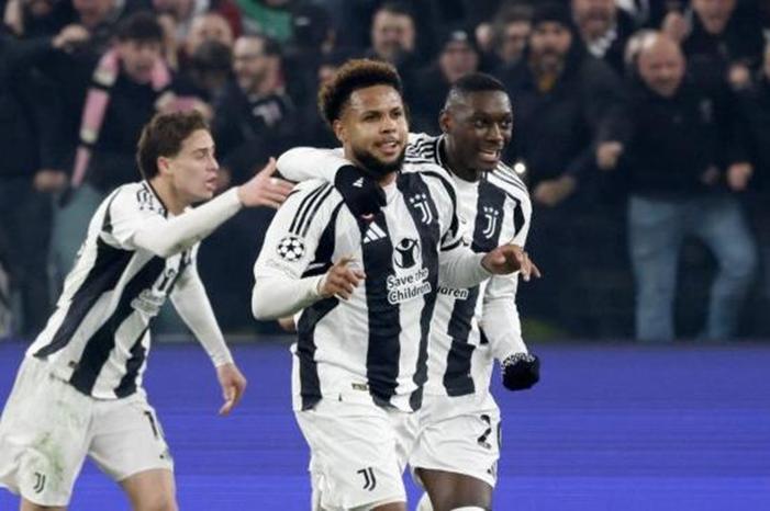 لاتسيو يُعطل يوفنتوس بهزيمة جديدة في الدوري الإيطالي GettyImages-2198388644-1