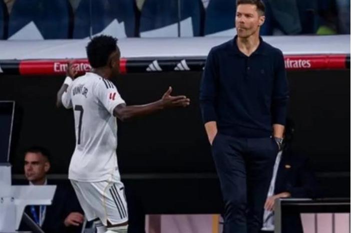 إنذار نهائي من ريال مدريد إلى فينيسيوس Screenshot 2025-10-29 100118