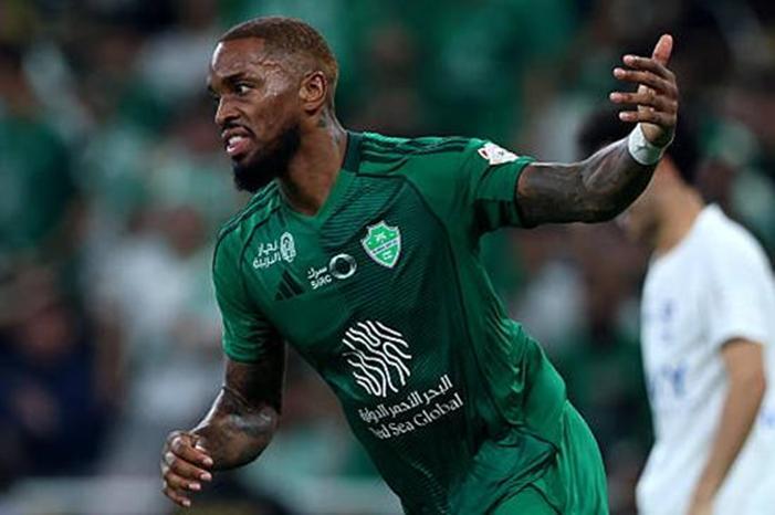 تشكيل الأهلي الرسمي ضد الرياض.. توني والبريكان في الهجوم ivan-toni