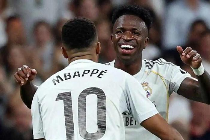 68e24edc4c59b77d4a73aa2d