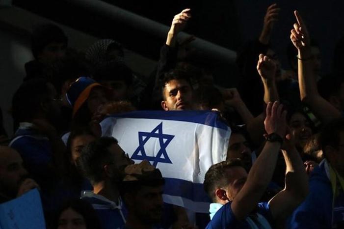 68e4e592423604332346bf15