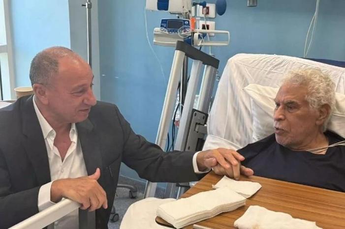 68e75fcd42360453800a9a0d