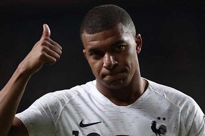 284EDDCC-3065-446F-AFCD-9F6D8C3482C5