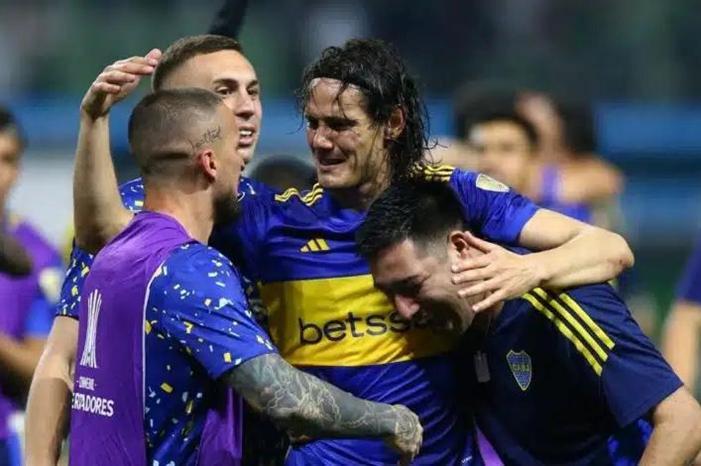 e7b6e1b5-0a30-4dc7-b8bf-7e22e73528cd