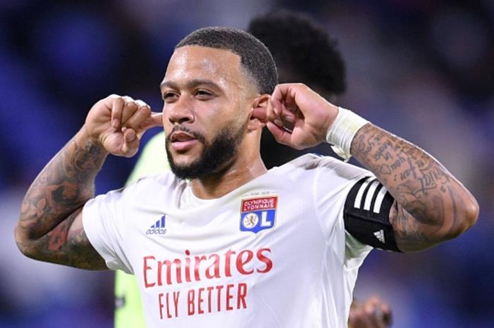 نجم المنتخب الهولندي يغازل برشلونة بهذه العبارة ممفيس-ديباي