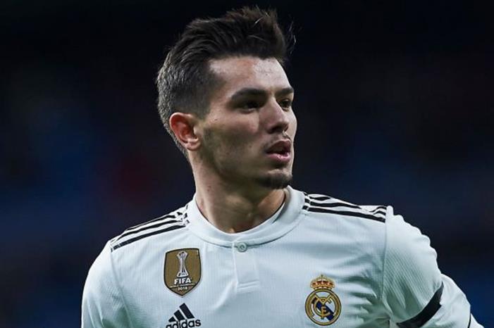 نجم ريال مدريد يختار اللعب للمغرب بدلاً من إسبانيا DwgX7lsWkAAiUHy