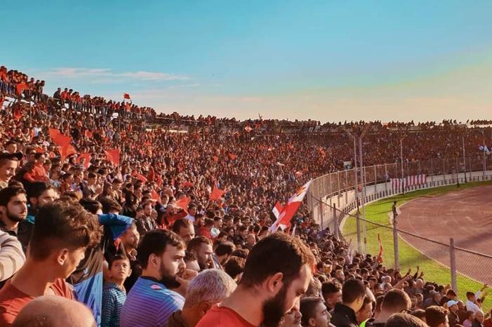 شاهد .. الجمهور السوري يتحدى كورونا ويعود للمدرجات ae4200e0-32e9-4f3a-9e1a-b433cc776d22