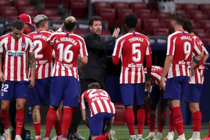 فيروس كورونا يصدم أتلتيكو مدريد من جديد أتلتيكو-مدريد-2-1-1