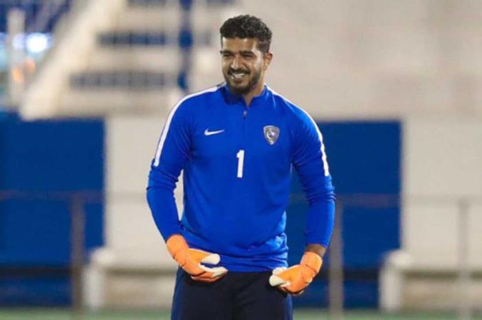عبدالعزيز عطية يسخر من حارس الهلال المعيوف 5e9c014e32efe