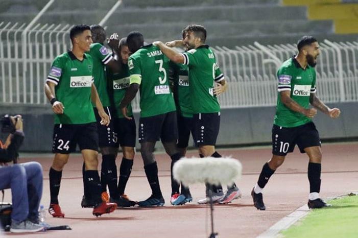 فوز جديد لرفاق عمر هاني ElwU80HXEAAeHpW