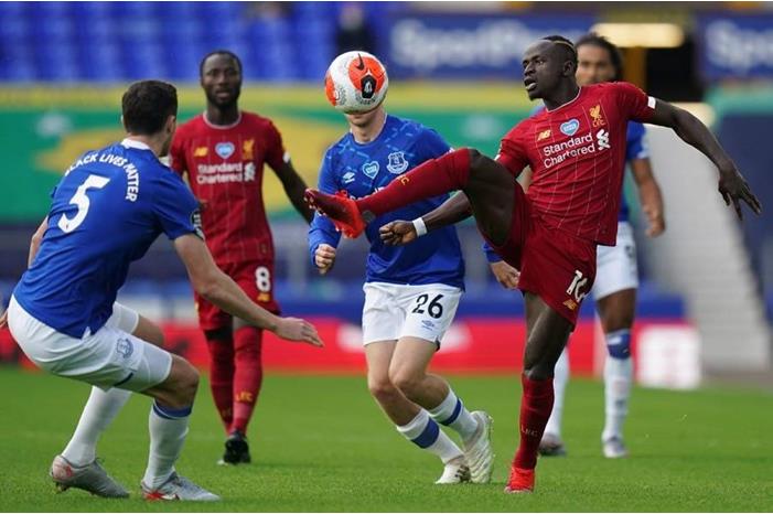 ليفربول يواجه ليستر سيتي ،، تعرف على التشكيل الرسمي 118902