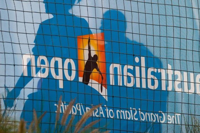 منظمون ينفون تأجيل بطولة أستراليا المفتوحة للتنس 5fb917444236041d8b11b42c