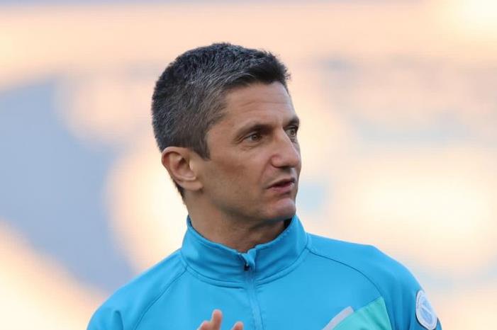 Em8yL9hXEAEaG7J-e1606121173356-780x470