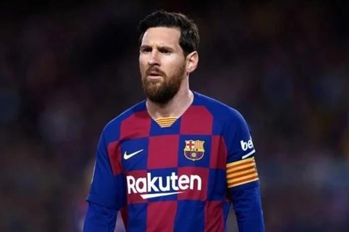 عقبتين جديدتين في طريق رحيل النجم ميسي إلى مانشستر سيي P-3