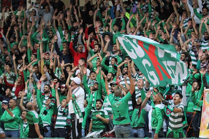 مباراة الوحدات والأهلي بحضور الجماهير ،، وما حقيقة البث التلفزيوني wehdat9-23
