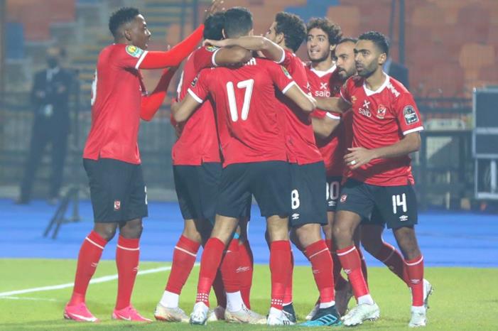 114318-احتفال-لاعبي-الأهلي-بالهدف-الأولى