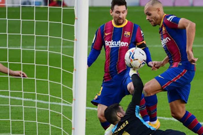 نتائج مباريات امس الأحد  في جميع البطولات unnamed