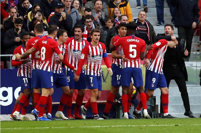 أتلتيكو مدريد ينهي صفقته بشكل رسمي فريق-أتلتيكو-مدريد-الإسباني