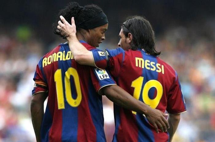 تصريحٌ ناريّ من رونالدينيو بشأن ميسي.. هذا ما قاله 3f6c6b8574b67f7cb57c89d8bbdf6a92