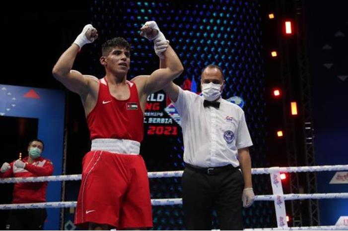 الملاكم عشيش يتأهل لربع نهائي بطولة العالم hghghgh