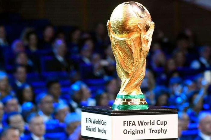 world-cup-trophy-fifa-world-cup-2018-draw_r13axadzrdf31dbl6xvw9l0f2-1140x720