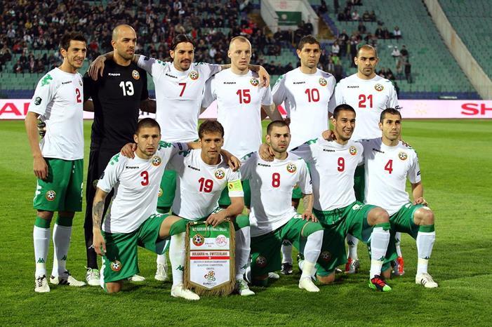 1280px-Bulgarian_national_football_team