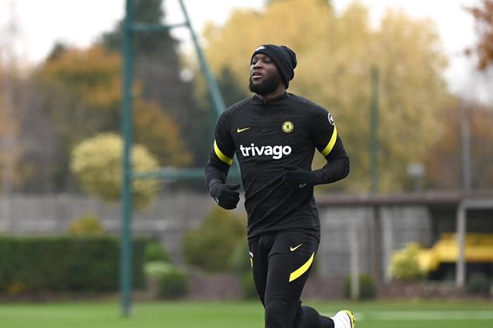 232370-لوكاكو-يعود-لتدريبات-تشيلسي