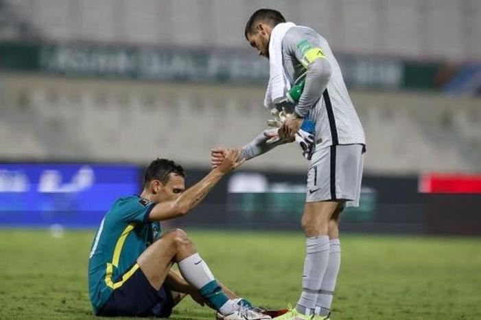 مدرب أستراليا يعرب عن خيبة أمله بعد التعادل مع الصين Matt-Ryan---China-v-Australia---cropped