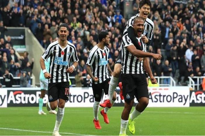 نيوكاسل يتحرك نحو أولى صفقاته الكبرى 2018_11_10_23_4_23_428