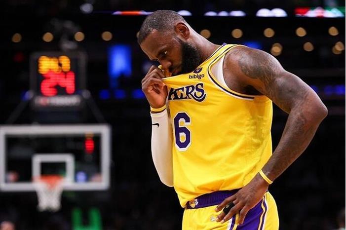 619b41c04c59b761570c3727