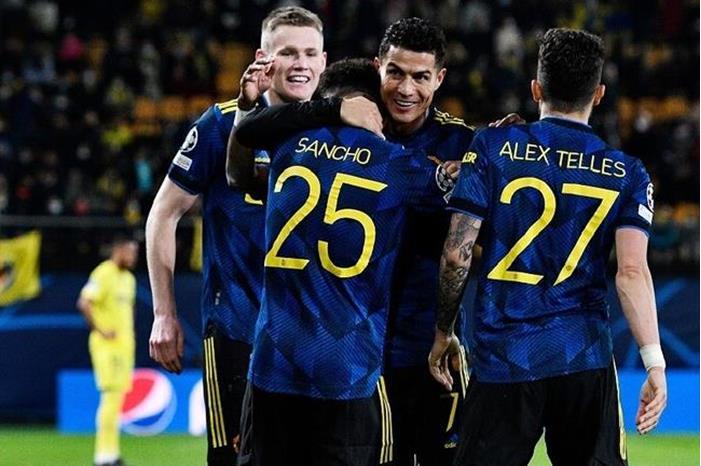 أول تعليق لرونالدو بعد قيادته مانشستر يونايتد لبلوغ ثمن نهائي دوري الأبطال 619dd69842360409e106d94e