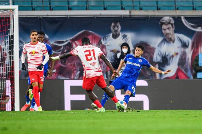 باير ليفركوزن يقهر لايبزيج بثلاثية بالدوري الألماني 4910777_1638124904