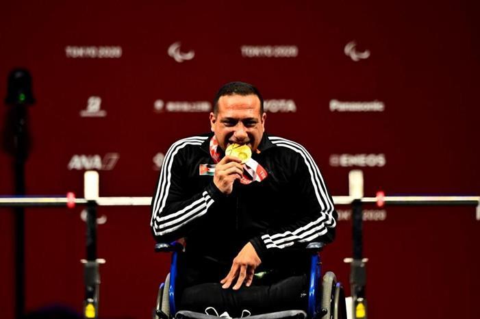 79f823224a4a2f495bbc724d90f44f98