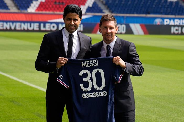 ناصر الخليفي: ميسي فخر كبير لنادي  باريس naser