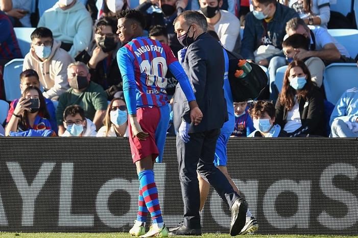 برشلونة يعلن التشخيص النهائي لإصابة فاتي IMG_٢٠٢١١١٠٧_٠٠٢٠٤٩