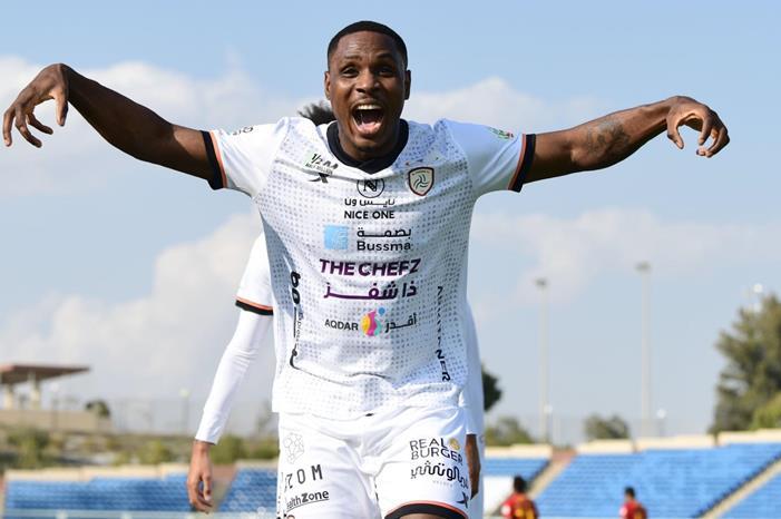 إيجالو.. أفضل لاعب في غرب آسيا لشهر أكتوبر 3ec344616736879966aeb1a4fdf5ea7a8e059084