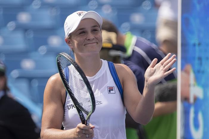 2021-08-20T035813Z_1_LYNXMPEH7J055_RTROPTP_4_TENNIS-BARTY-AB7