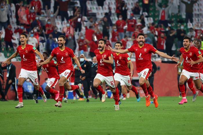 الأهلي يتوعد حكم مباراة القمة في بيان رسمي 177432