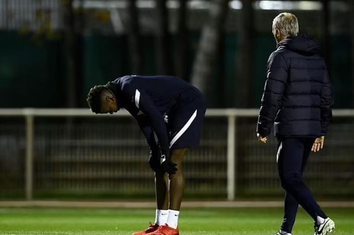 بالفيديو .. إصابة بوغبا تهدد ظهوره مع الديوك image