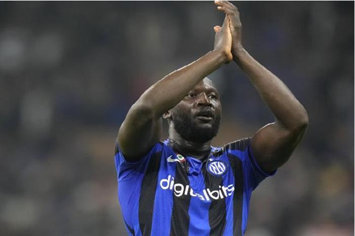 مدرب منتخب بلجيكا يعلق على إصابة لوكاكو قبل مونديال قطر 6361455d4c59b71a9c60aaff