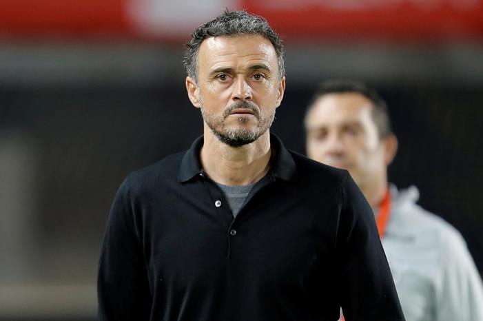 E63571F3-911B-4DF5-8703-A712CA519EEC