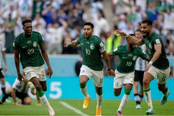 ما هي القنوات المجانية الناقلة لمباراة المنتخب السعودي ضد المكسيك 004