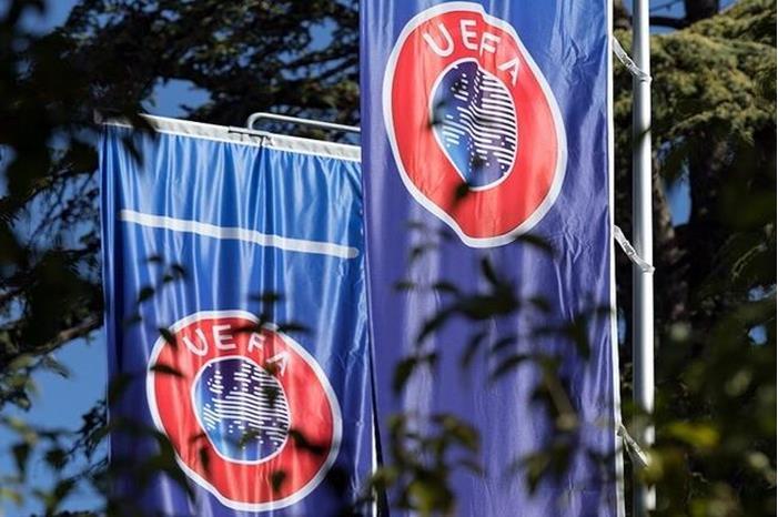 فيديو جديد للاتحاد الأوروبي لكرة القدم يحث المشجعين على توفير الطاقة 63689b314c59b720b0574b28