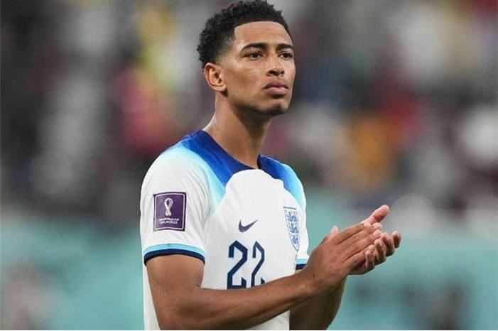 بيلينغهام يغادر معسكر منتخب إنجلترا large