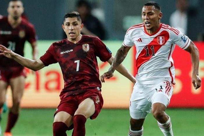 تصفيات المونديال.. فنزويلا تتعادل مع بيرو 20231122121740538LW