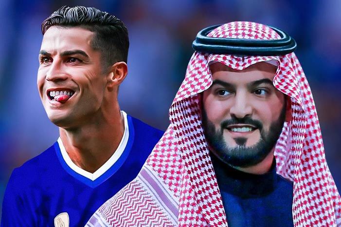 رئيس الهلال: نحن أول من فاوض رونالدو FdokIVTXEAwNuQh