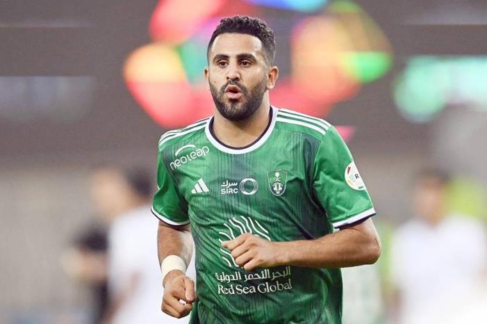 رياض محرز.. 446 دقيقة بدون أي هدف 2148881