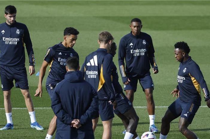 ريال مدريد وبرشلونة يتحديان فيروس الفيفا في جولة الليجا epa_soccer_2023-11_2023-11-10_2023-11-10-10968201_epa