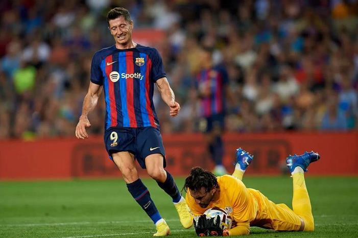 برشلونة في ضيافة رايو فاليكانو بالدوري الإسباني 2